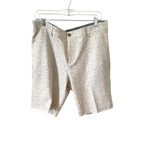 Adidas Golf Hole Graphic Performance Athletic Shorts Tan White Size 34 NEW - Picture 1 of 8